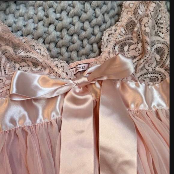 Victoria’s Secret pleaded babydolls - Picture 4 of 5